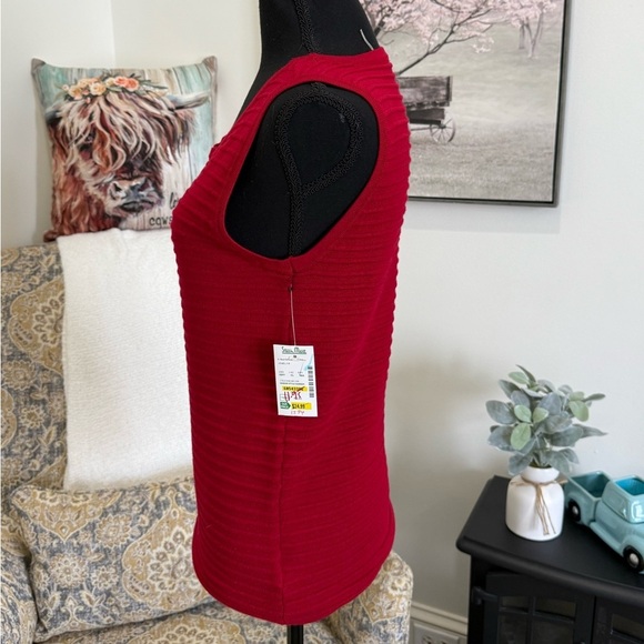 Red Ribbed Tank Top by Red - Picture 4 of 6